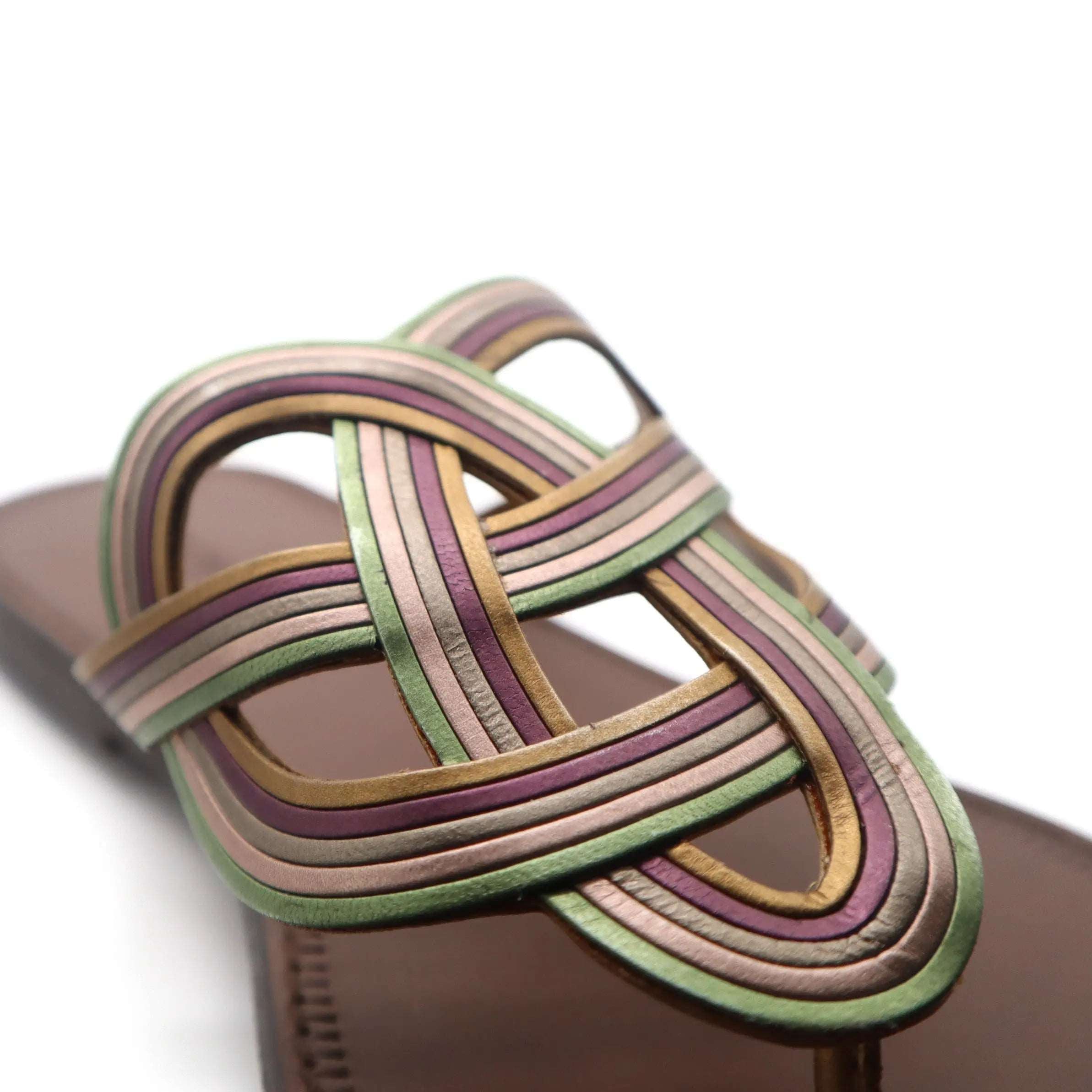 ÉPROUVÉE Bottega Veneta Leather Thong Braided Design Sandals
