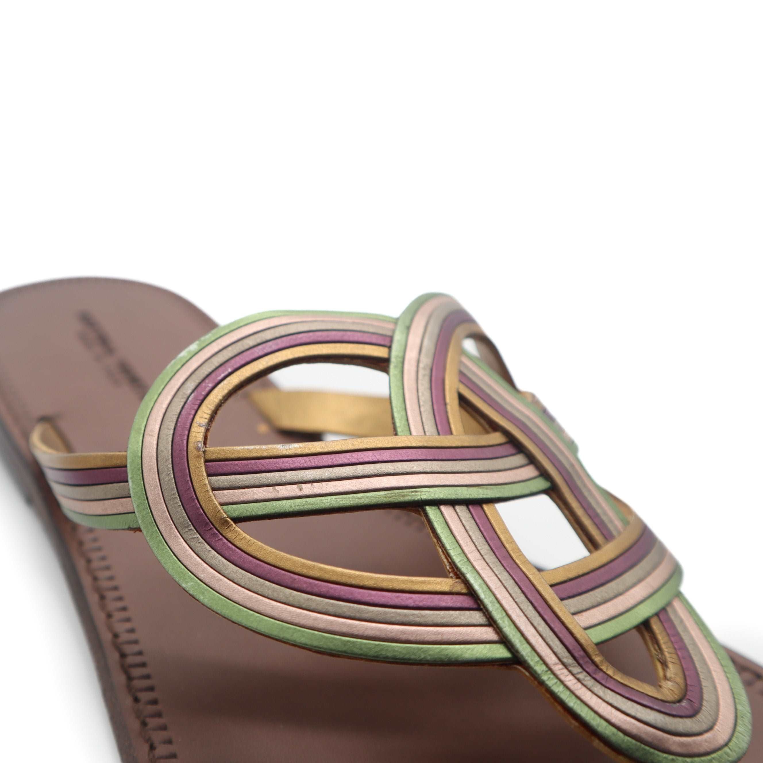 ÉPROUVÉE Bottega Veneta Leather Thong Braided Design Sandals