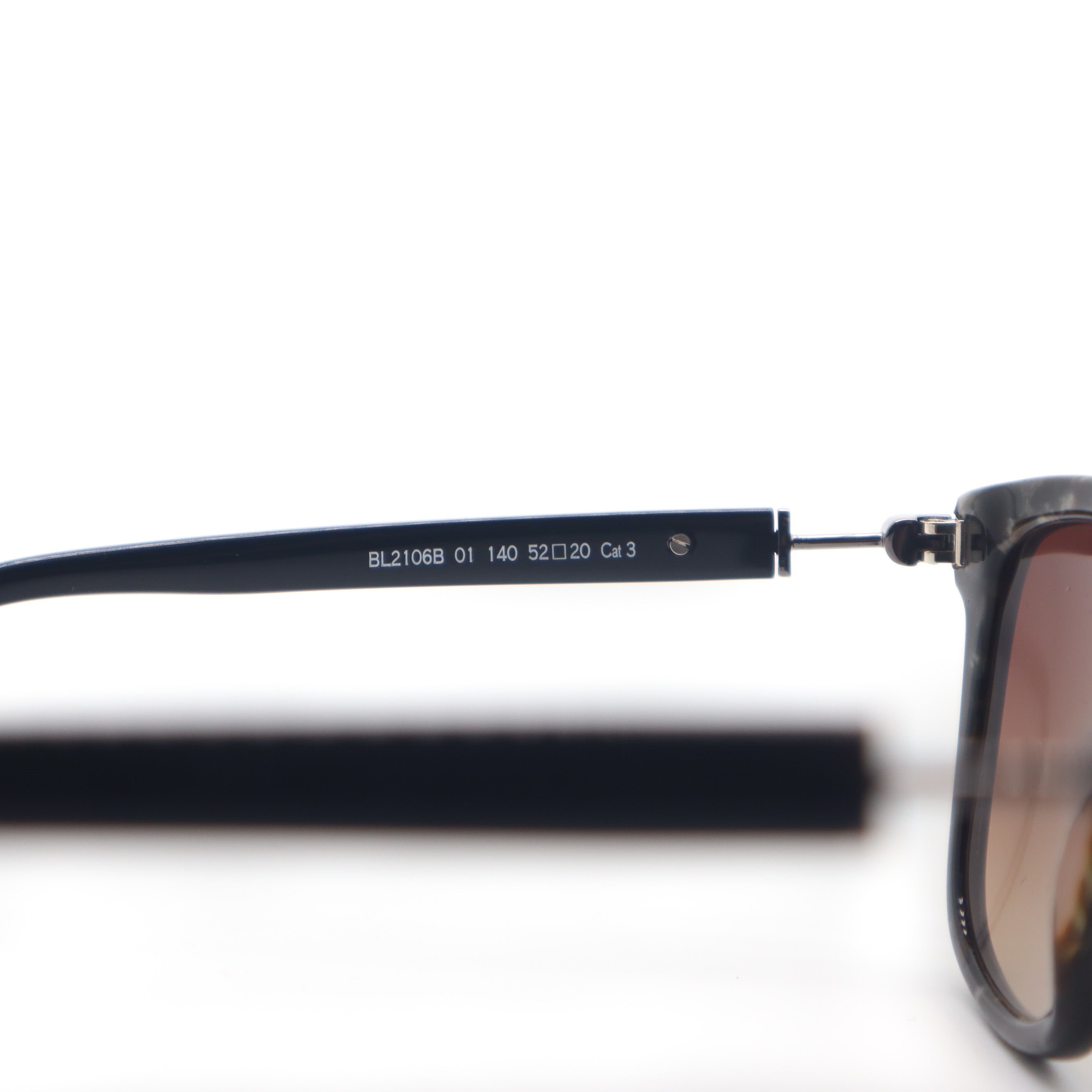 ÉPROUVÉE Balmain Balmain Tortoise Ombré Sunglasses