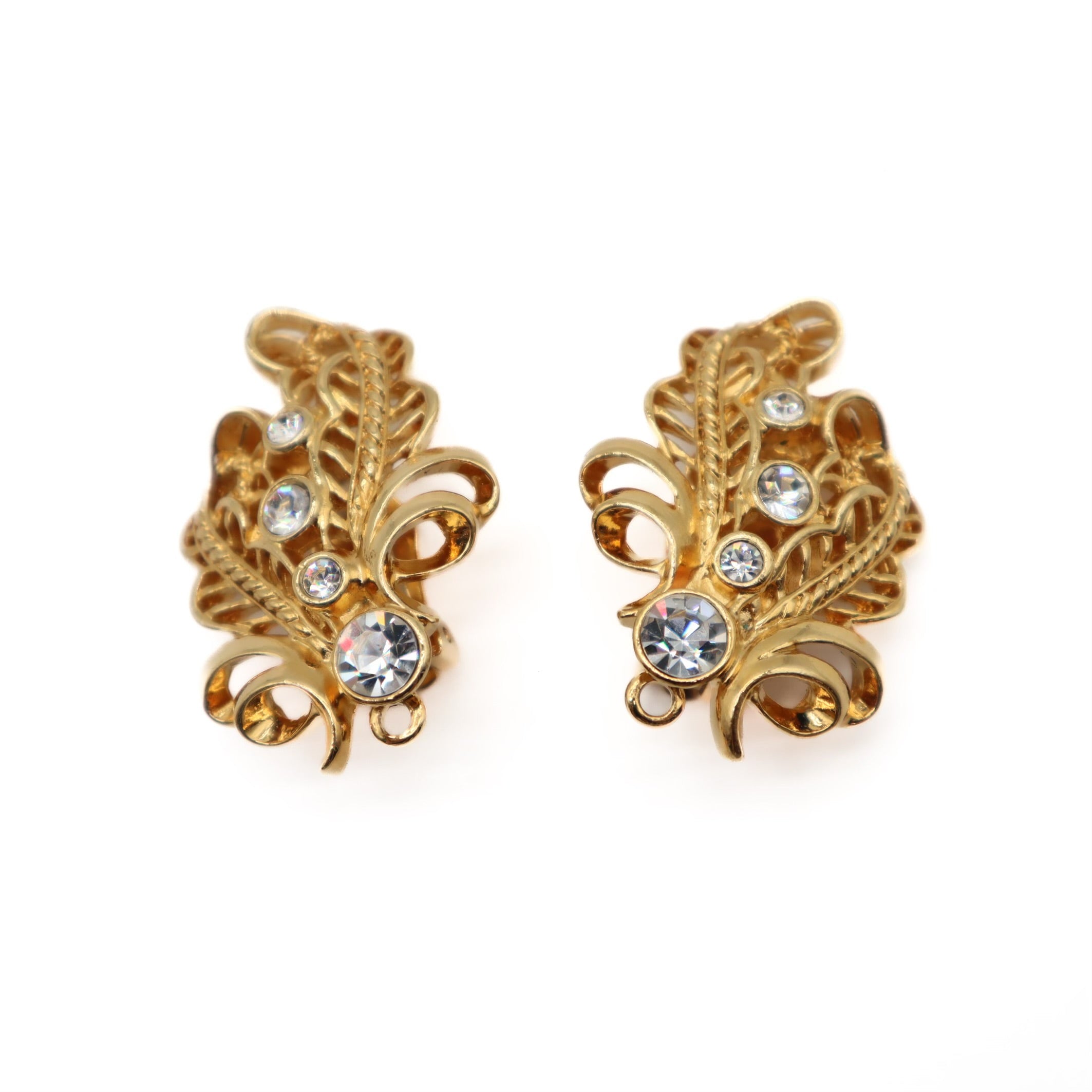 Vintage For Avon Feather Drop Clip On Earrings