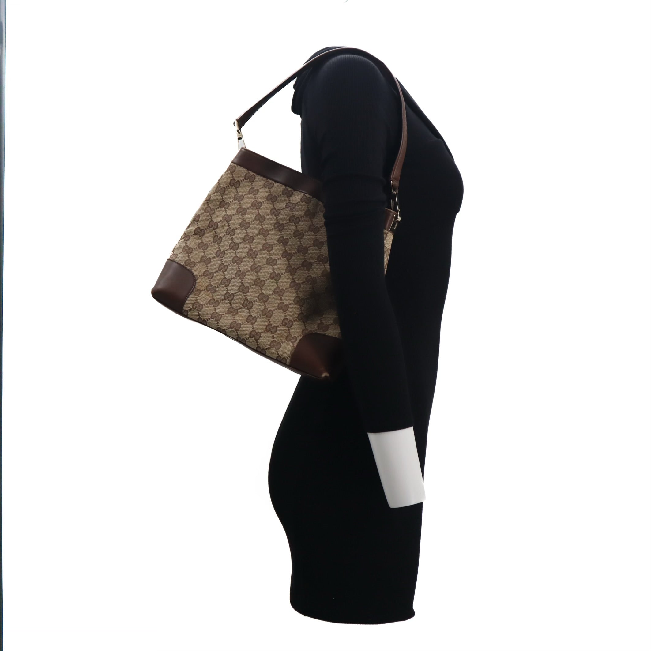 GG Canvas Shoulder Bag