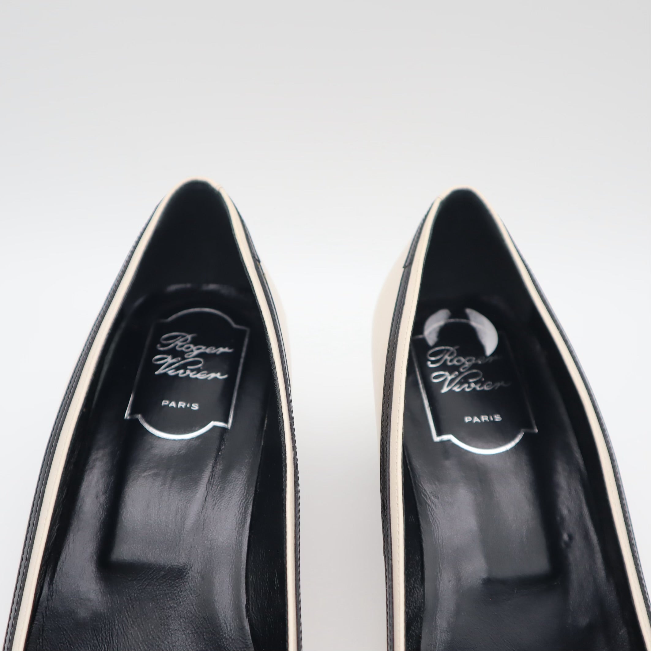 Black/White Belle Vivier Graphic Med Leather Pumps