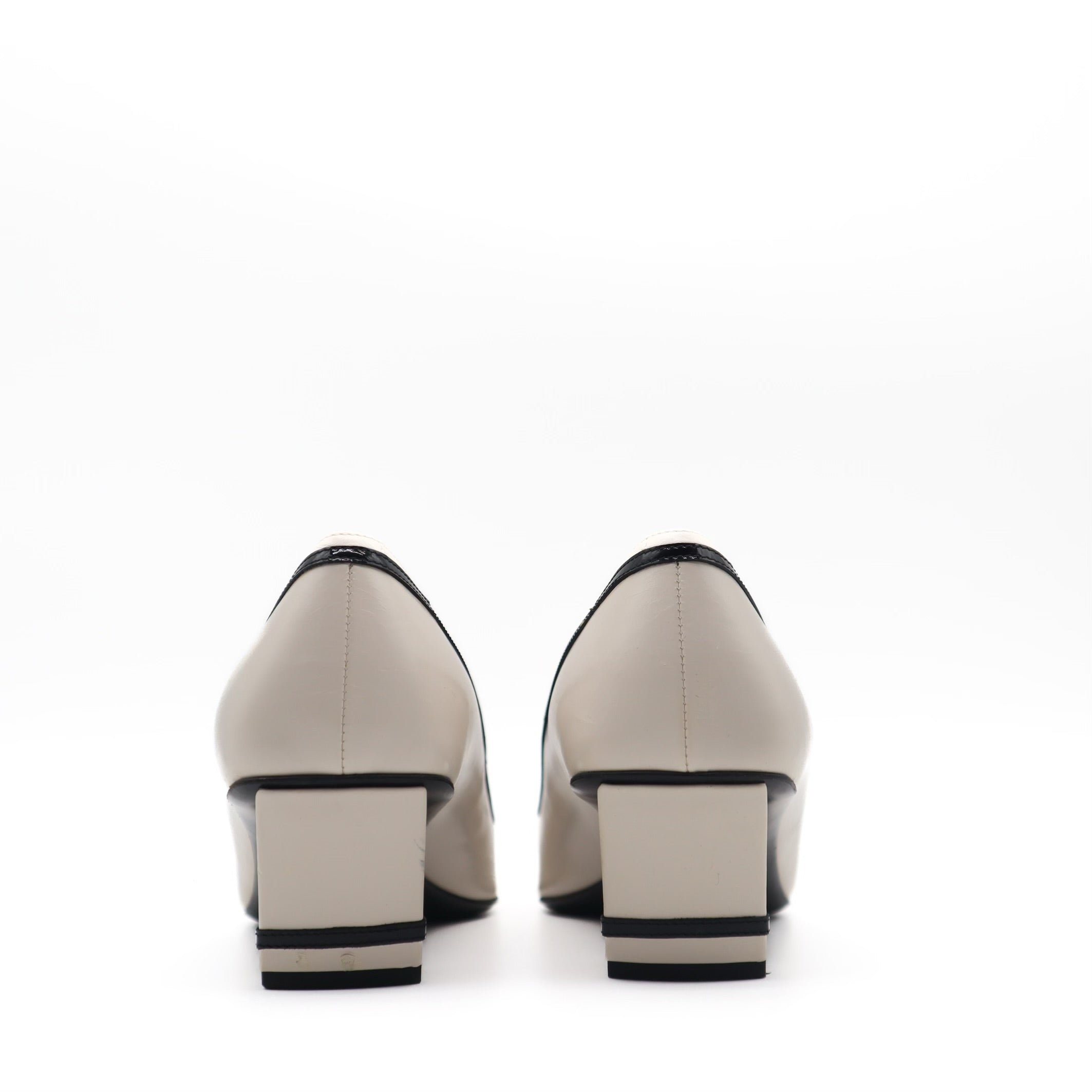 Black/White Belle Vivier Graphic Med Leather Pumps