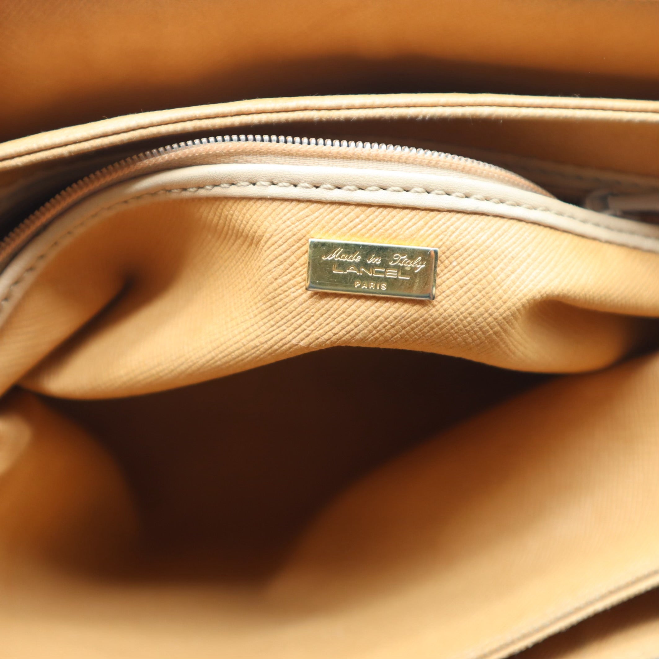 Vintage Smooth Leather Shoulder Flap Bag