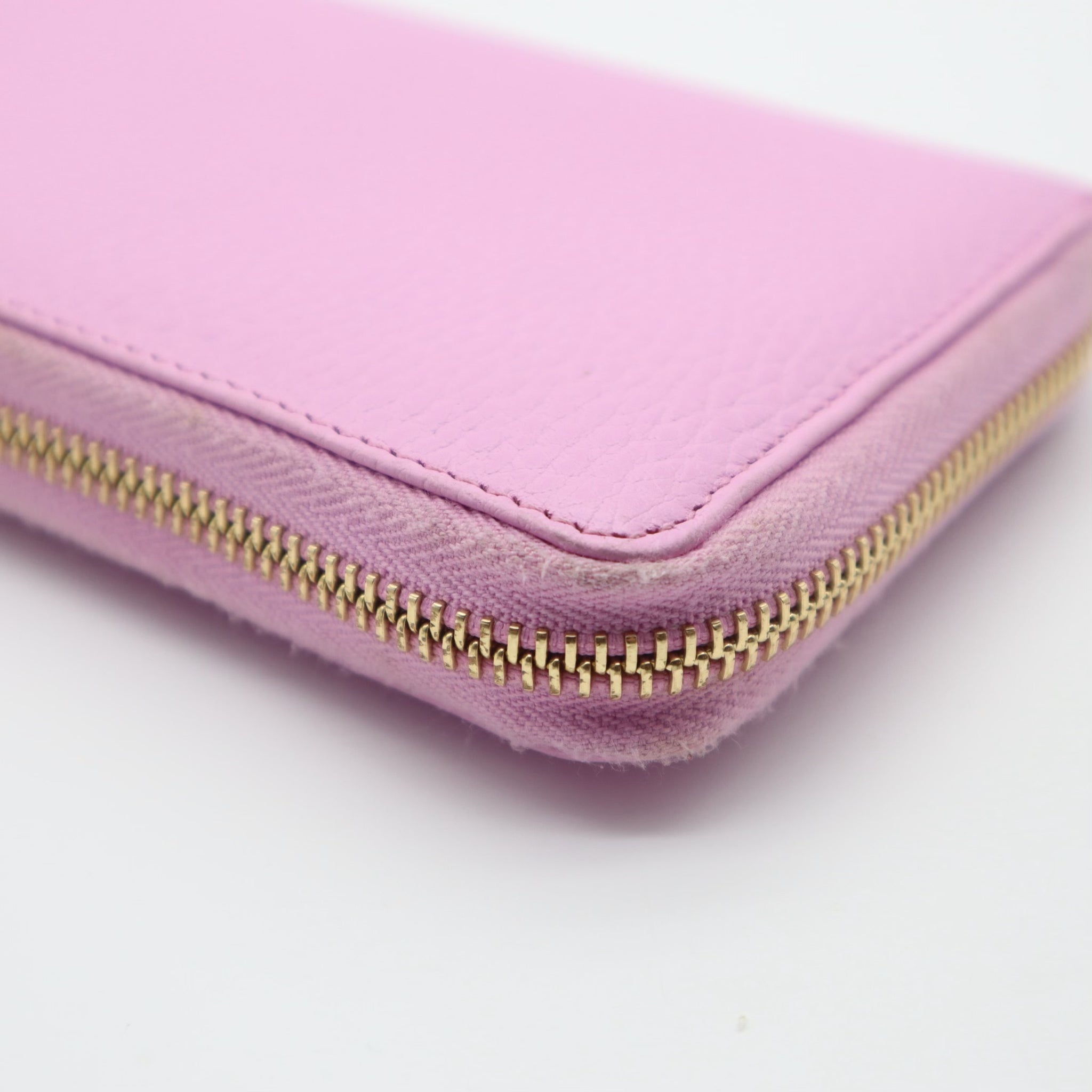 Bosco Mormont Lilac Long Zip Leather Wallet
