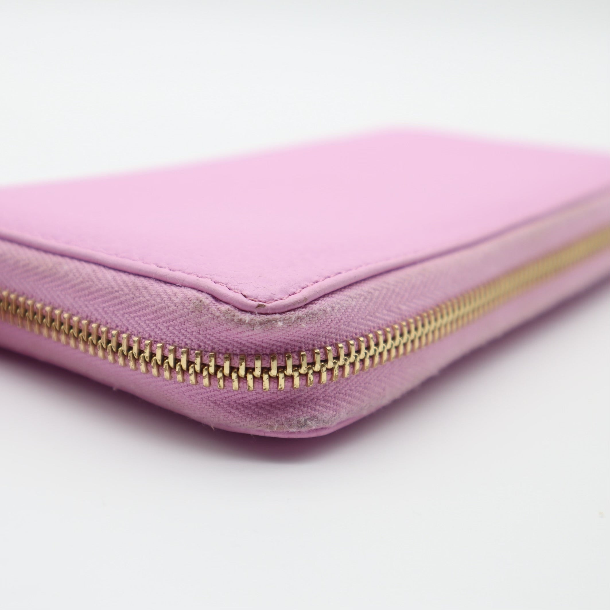 Bosco Mormont Lilac Long Zip Leather Wallet