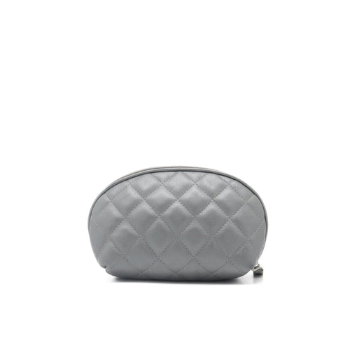 ÉPROUVÉE Chanel Chanel Reissue Metallic Silver Lambskin Cosmetic Pouch Bag 