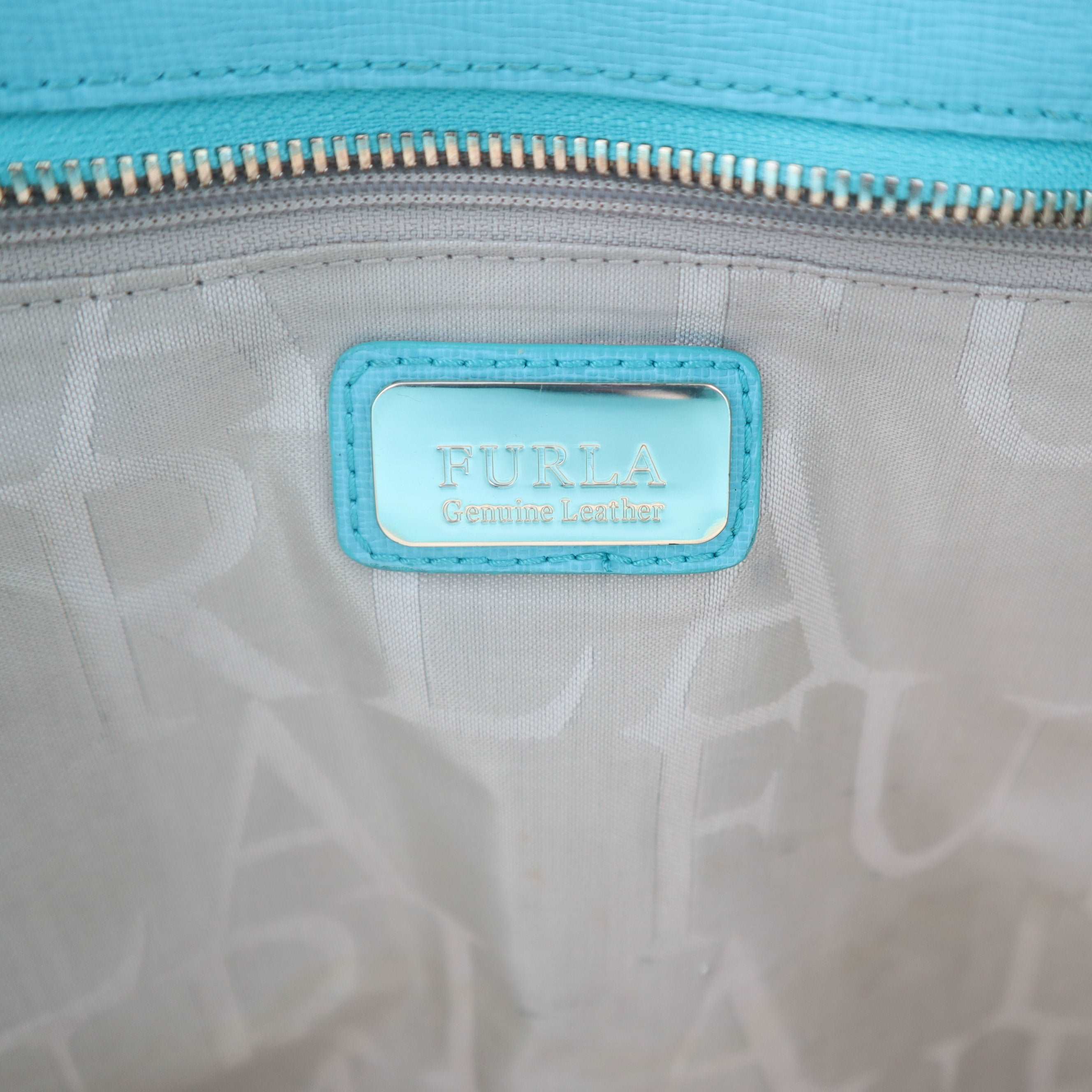 ÉPROUVÉE Furla Turquoise Saffiano Leather Carry All Tote Bag 